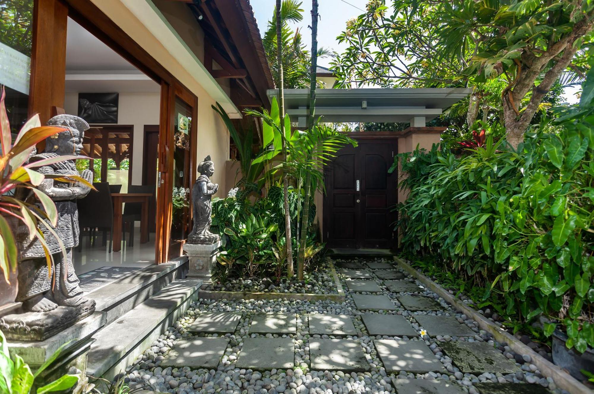 Anindya Homestay Sanur  Luaran gambar