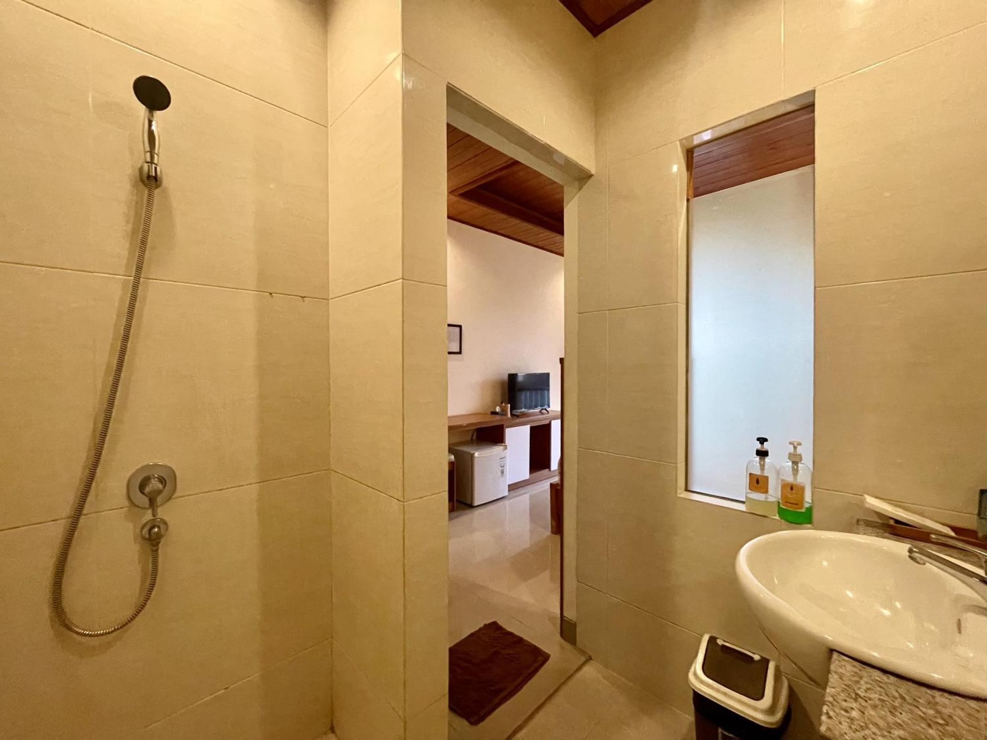 Anindya Homestay Sanur  Luaran gambar