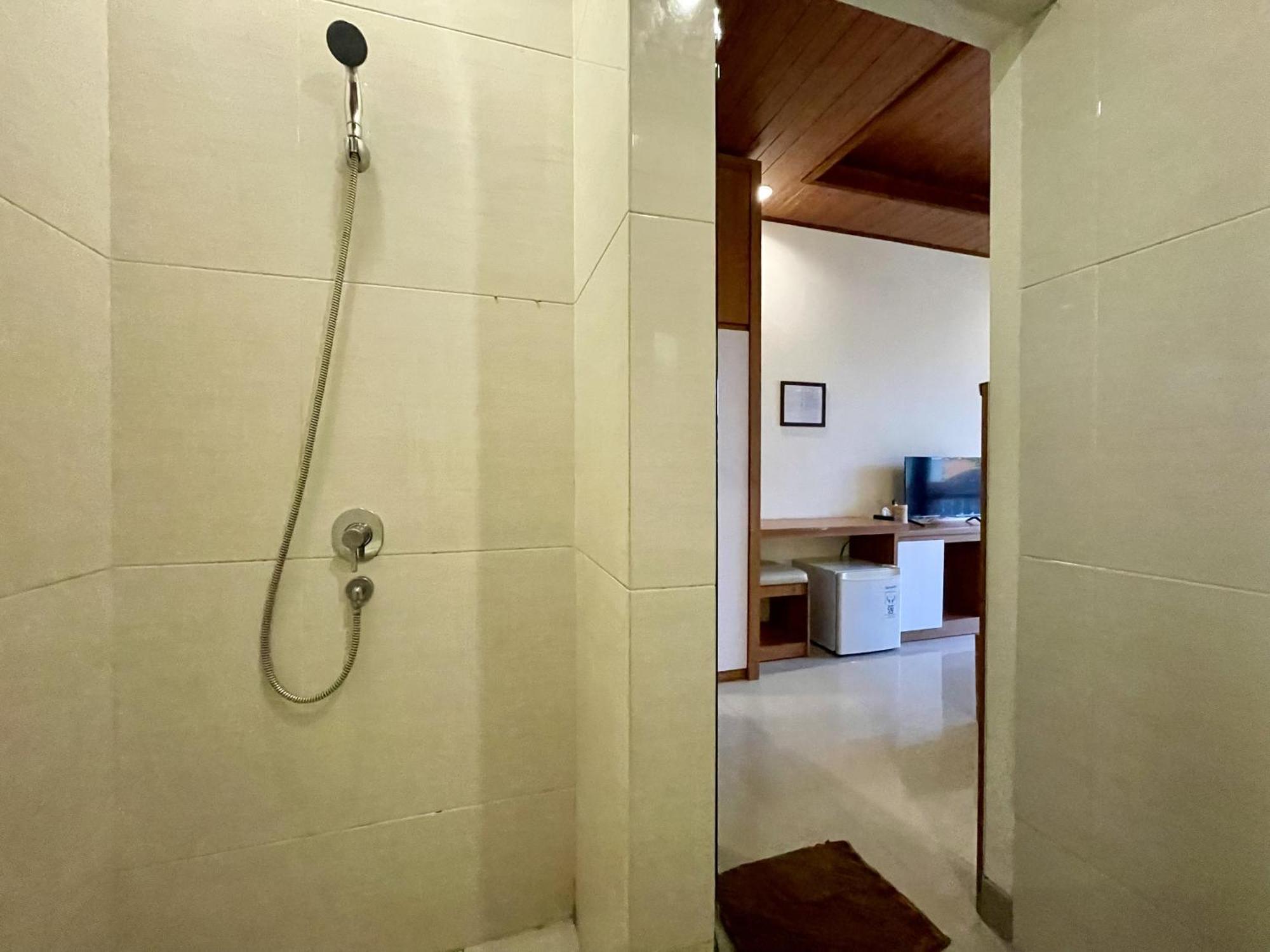 Anindya Homestay Sanur  Luaran gambar